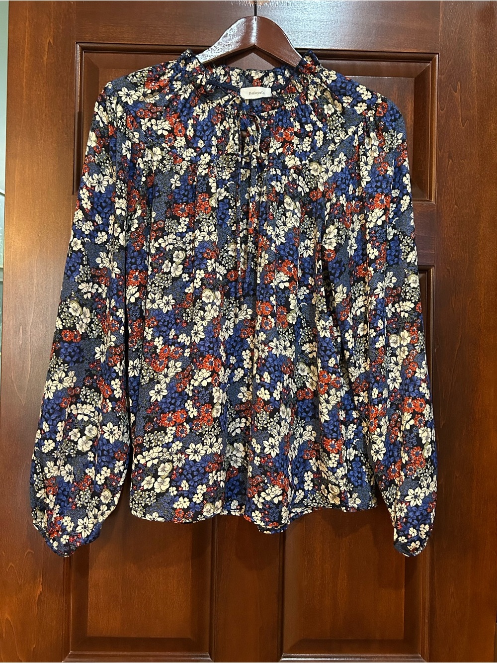 Hailey & Co Floral Peasant Blouse Navy Red Balloon Sleeve USA M